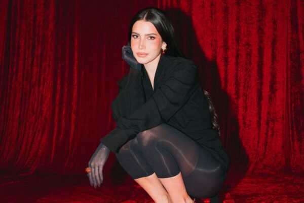 e1b43568 2073 4044 863a fd3526d921f9