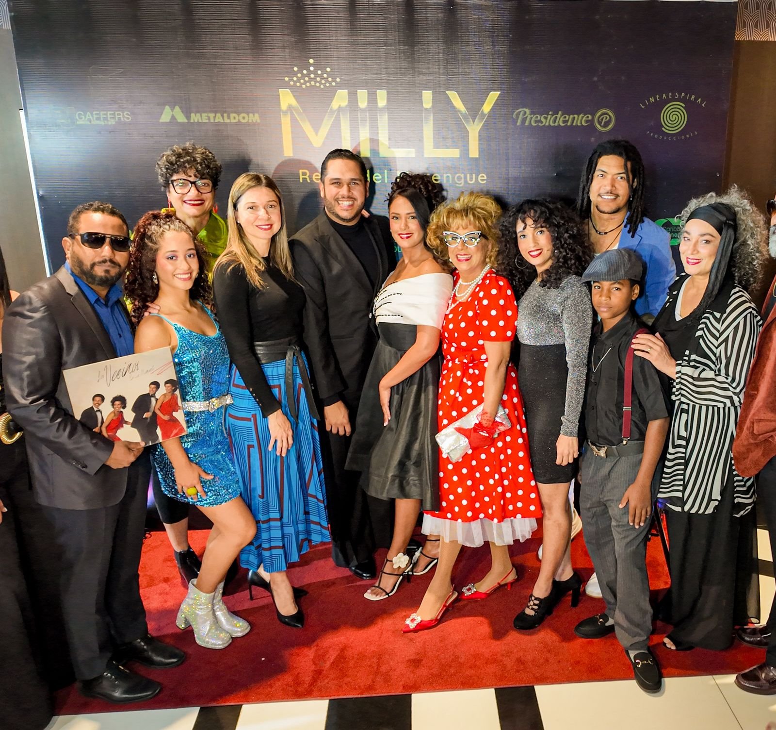 Elenco junto a DGCINE