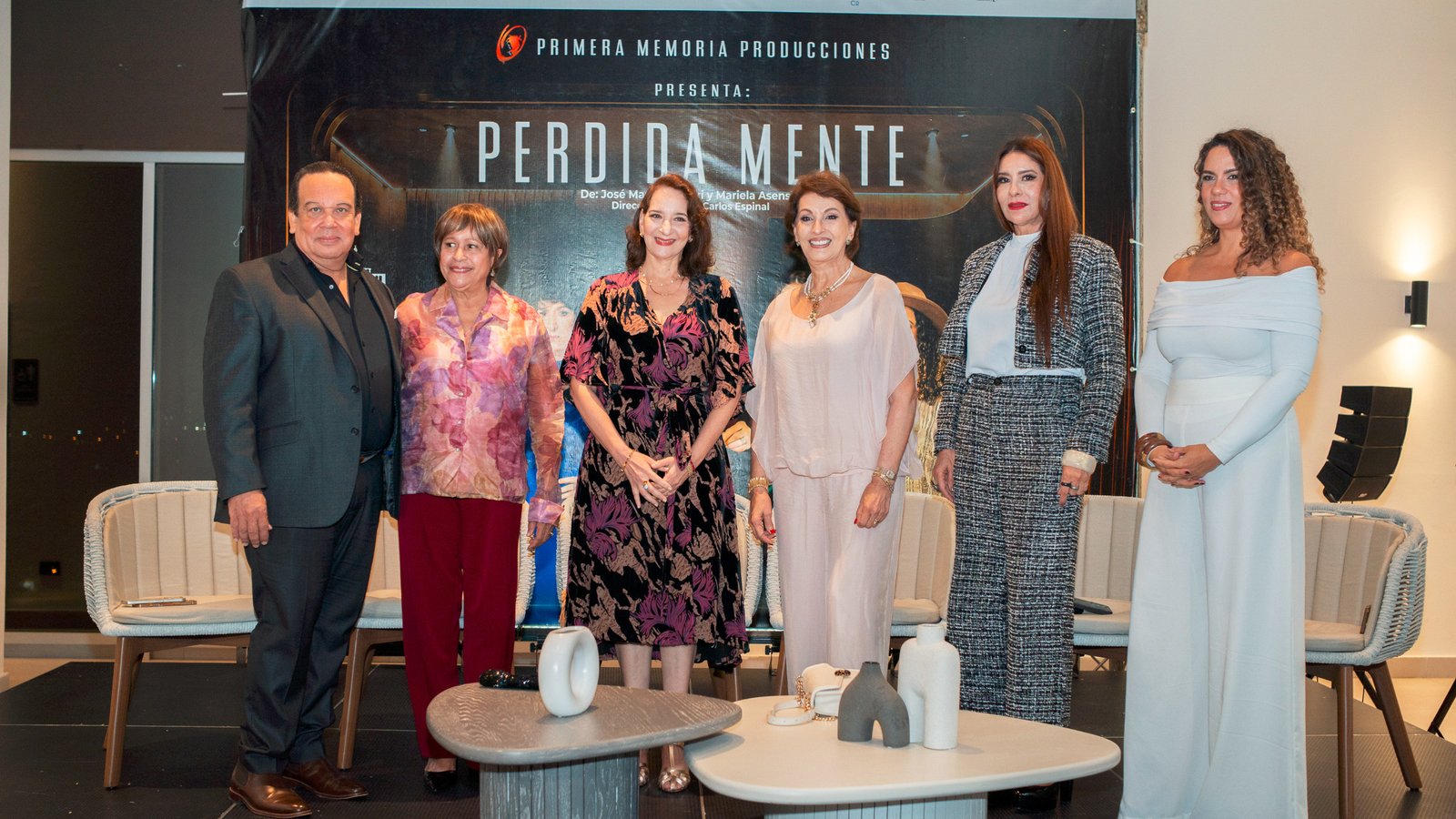 Carlos Espinal Olga Bucarelli Karina Noble Cecilia Garcia Pachy Mendez y Laura Rivera