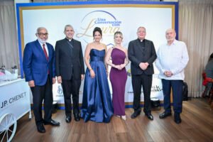 Principal Persio Maldonado Monsenor Carlos Tomas Morel Laura Jacquez Caminero Ivanna Gavrilovic Monsenor Amable Duran Tineo y Enzo Bonarelli